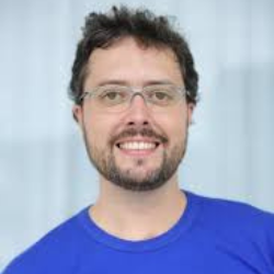 André